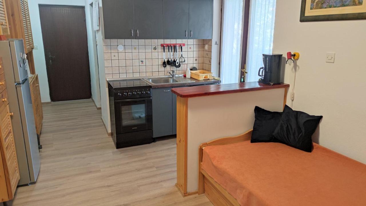 Apartments Tonkovic Kornić Esterno foto